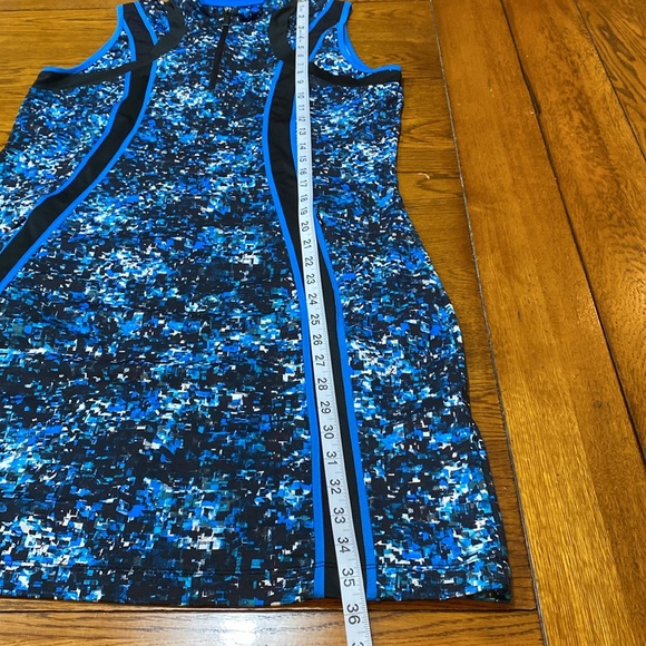 Tail Golf Dress Size Medium White Label Sleeveless 1/4 Zip Royal Blue/Black - Picture 9 of 11